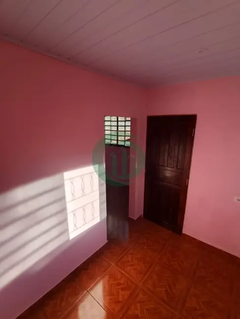Casa com 2 quartos para alugar, 60m2 em Jardim Vila Rica, Santo Andre - SP - imagem 1 Foto 1 de Casa com 2 quartos para alugar, 60m2 em Jardim Vila Rica, Santo Andre - SP