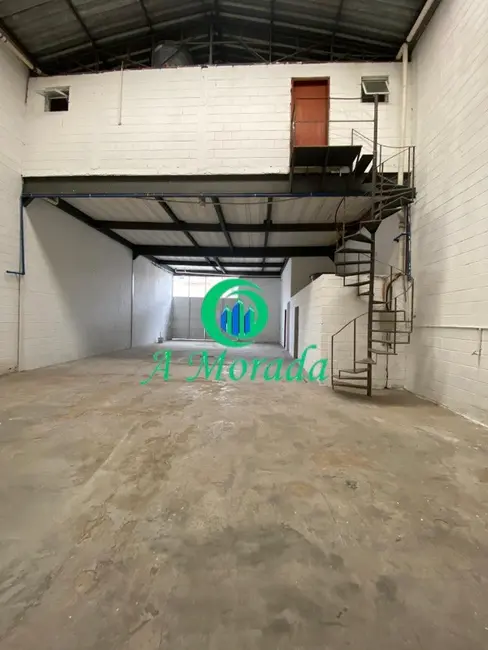 Armazém / Galpão à venda, 699m2 em Vila Palmares, Santo Andre - SP - imagem 7 Foto 7 de Armazém / Galpão à venda, 699m2 em Vila Palmares, Santo Andre - SP