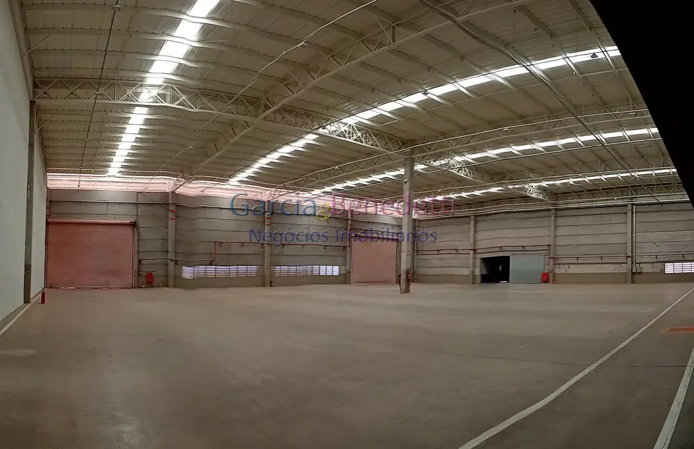 Armazém / Galpão para alugar, 2459m2 em Atibaia - SP - imagem 4 Foto 4 de Armazém / Galpão para alugar, 2459m2 em Atibaia - SP