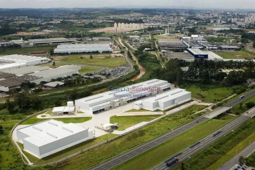 Armazém / Galpão para alugar, 1823m2 em Jundiai - SP - imagem 8 Foto 8 de Armazém / Galpão para alugar, 1823m2 em Jundiai - SP