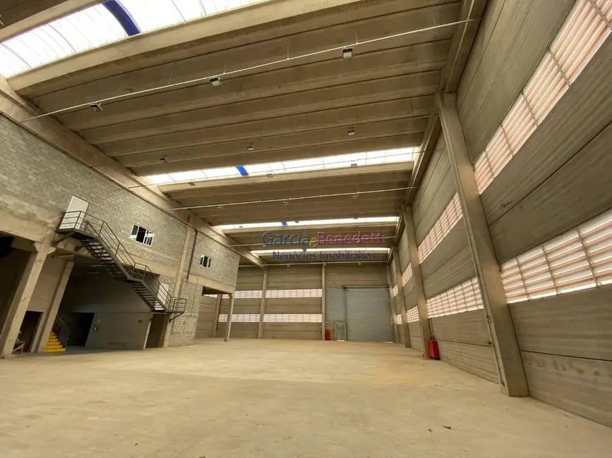 Foto 6 de Armazém / Galpão para alugar, 934m2 em Aracariguama - SP