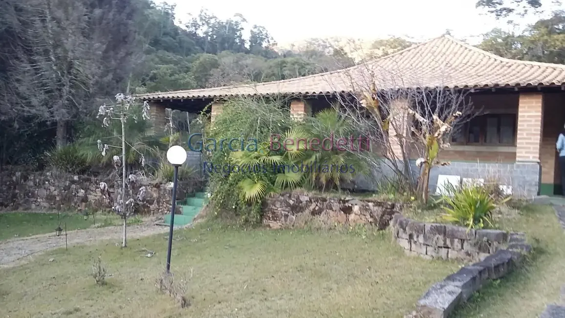 Chácara com 4 quartos à venda, 9000m2 em Extrema - MG - imagem 3 Foto 3 de Chácara com 4 quartos à venda, 9000m2 em Extrema - MG