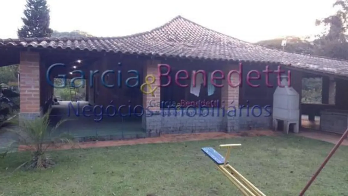 Chácara com 4 quartos à venda, 9000m2 em Extrema - MG - imagem 4 Foto 4 de Chácara com 4 quartos à venda, 9000m2 em Extrema - MG