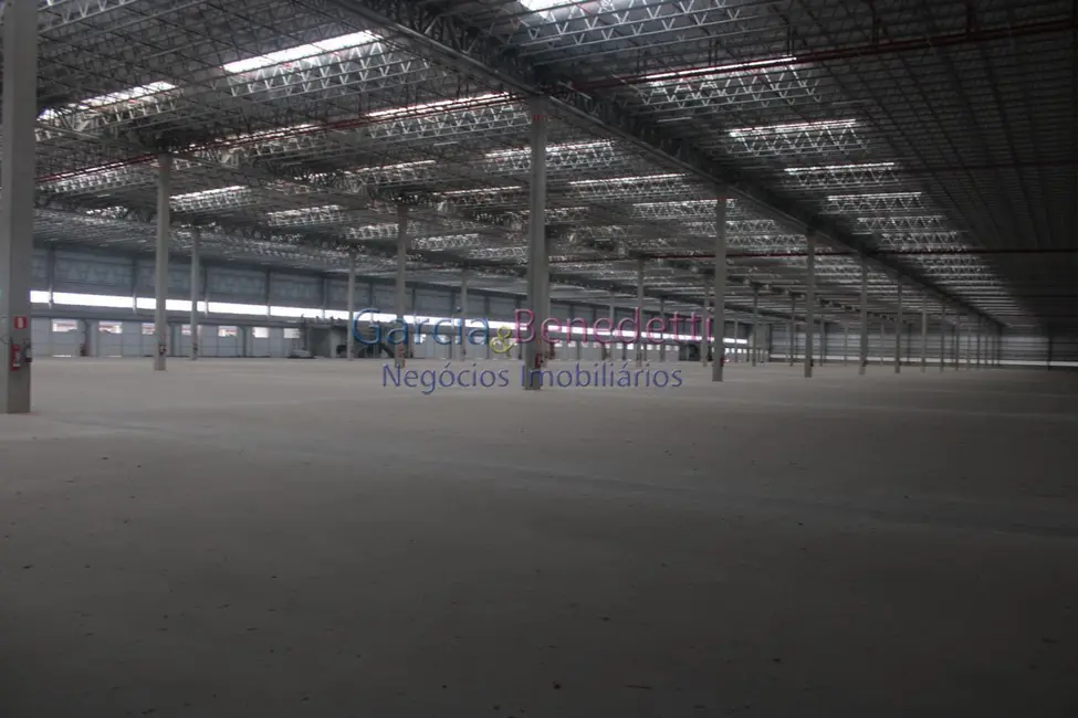 Foto 9 de Armazém / Galpão para alugar, 4415m2 em Cajamar - SP