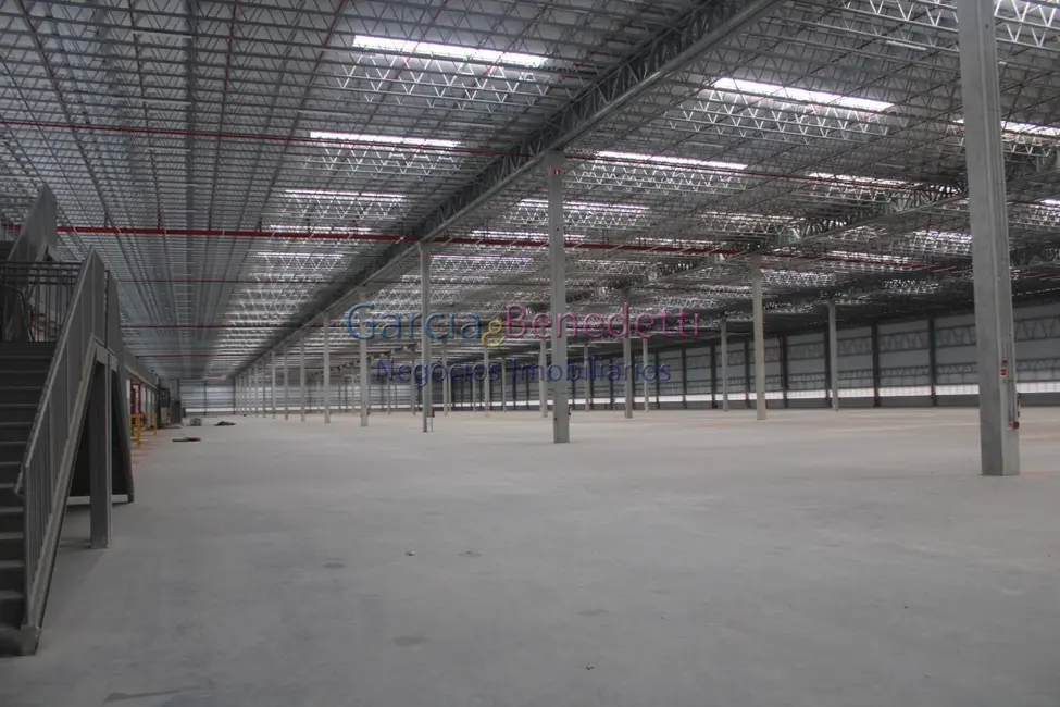 Foto 6 de Armazém / Galpão para alugar, 4415m2 em Cajamar - SP