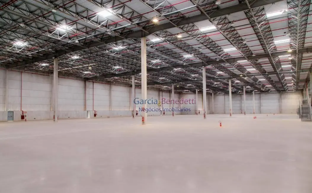 Armazém / Galpão para alugar, 1578m2 em Guarulhos - SP - imagem 4 Foto 4 de Armazém / Galpão para alugar, 1578m2 em Guarulhos - SP