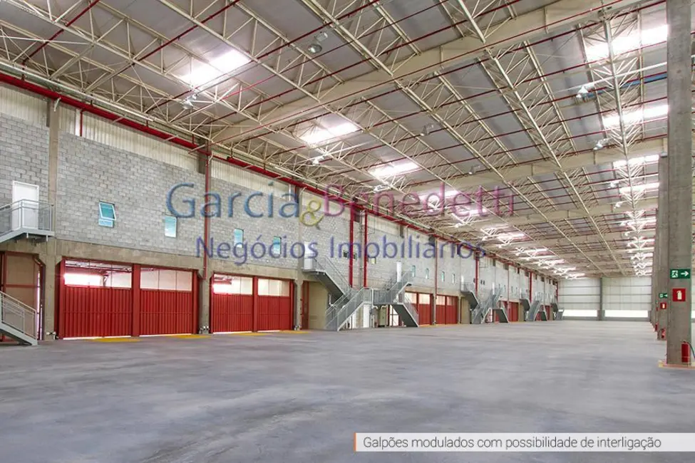 Foto 2 de Armazém / Galpão para alugar, 1656m2 em Embu Das Artes - SP