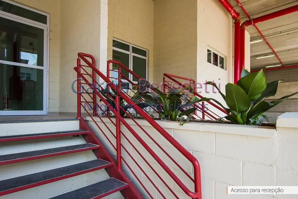 Foto 9 de Armazém / Galpão para alugar, 2484m2 em Embu Das Artes - SP