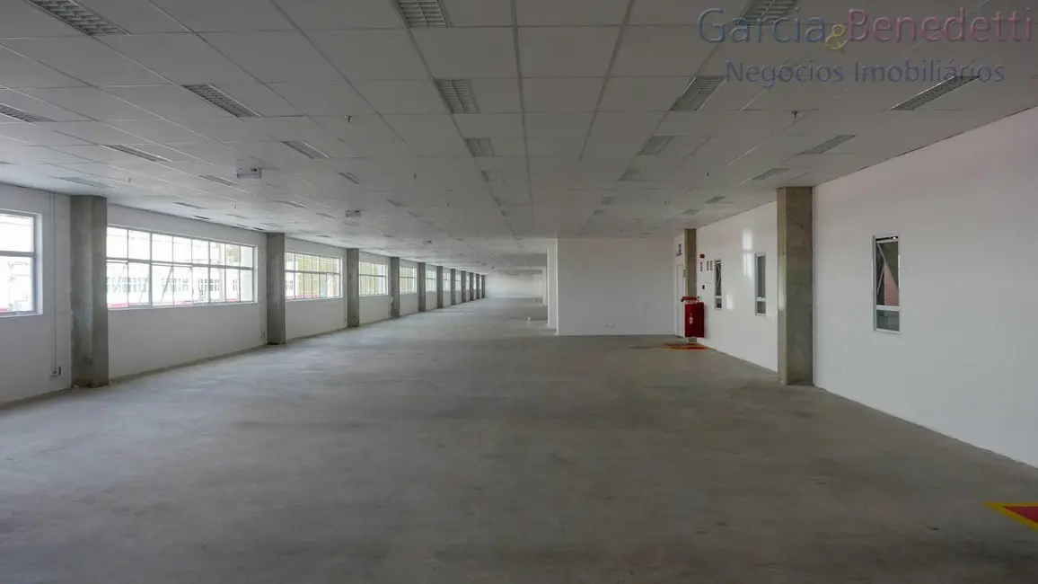 Armazém / Galpão para alugar, 780m2 em Guarulhos - SP - imagem 3 Foto 3 de Armazém / Galpão para alugar, 780m2 em Guarulhos - SP