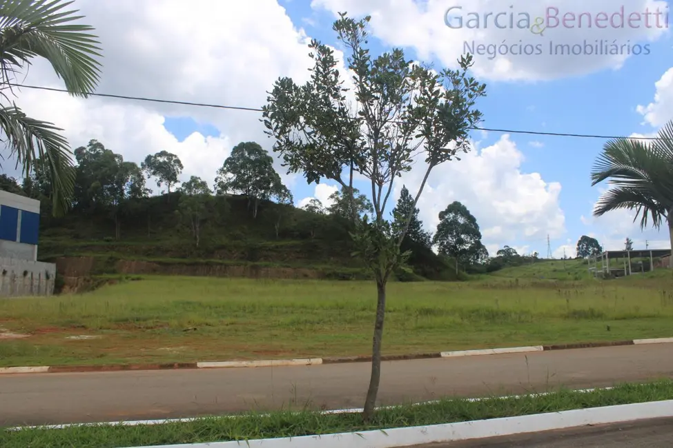 Foto 2 de Terreno / Lote à venda em Santana De Parnaiba - SP