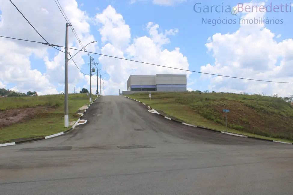Foto 2 de Terreno / Lote à venda em Santana De Parnaiba - SP