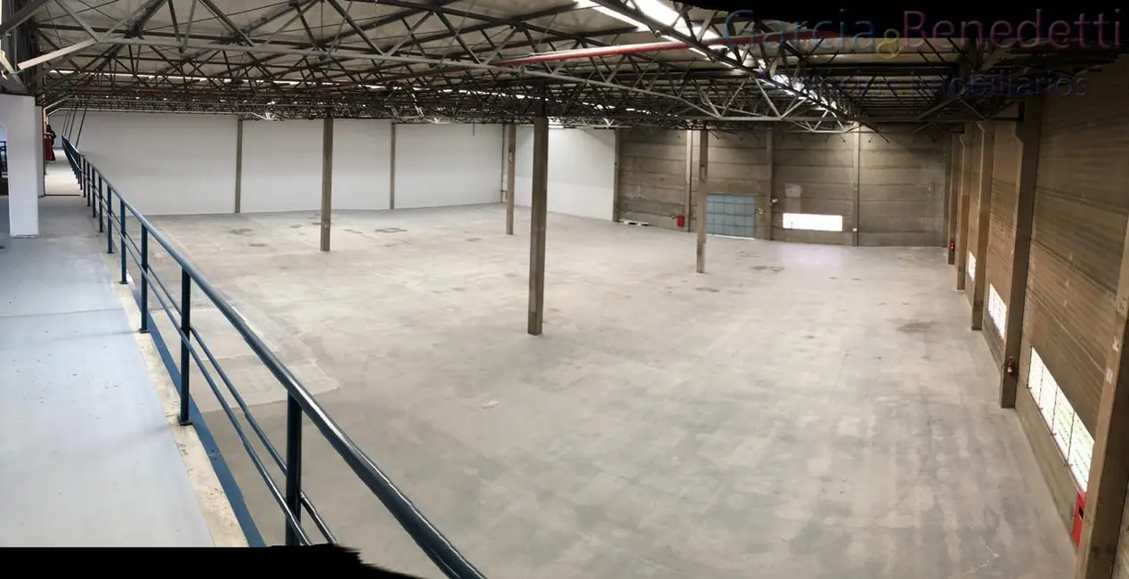 Foto 5 de Armazém / Galpão para alugar, 1344m2 em Atibaia - SP