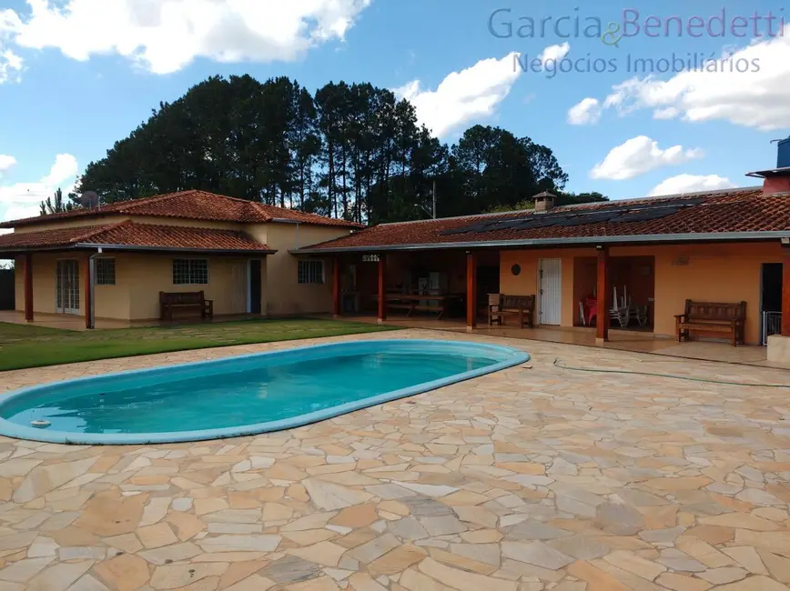 Chácara com 3 quartos à venda, 480m2 em Jarinu - SP - imagem 5 Foto 5 de Chácara com 3 quartos à venda, 480m2 em Jarinu - SP