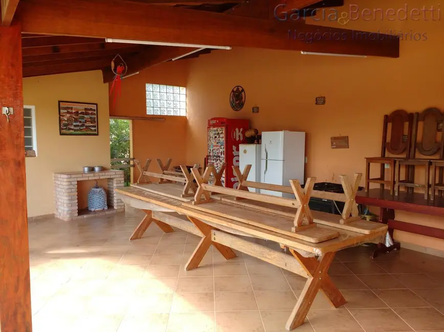 Chácara com 3 quartos à venda, 480m2 em Jarinu - SP - imagem 3 Foto 3 de Chácara com 3 quartos à venda, 480m2 em Jarinu - SP