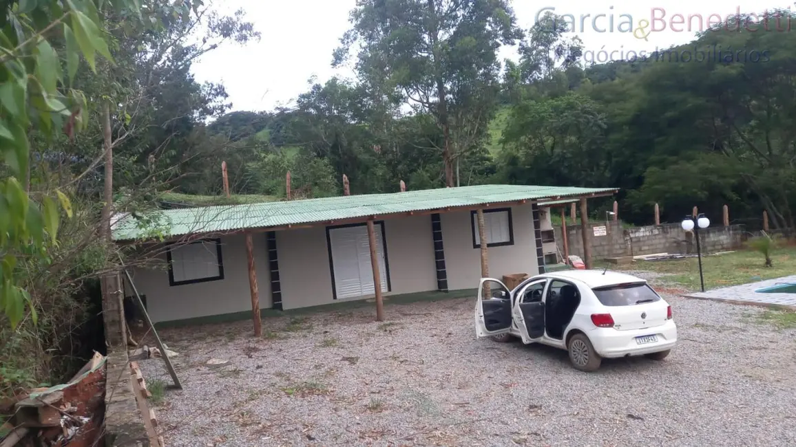 Foto 1 de Chácara com 2 quartos à venda, 20000m2 em Extrema - MG