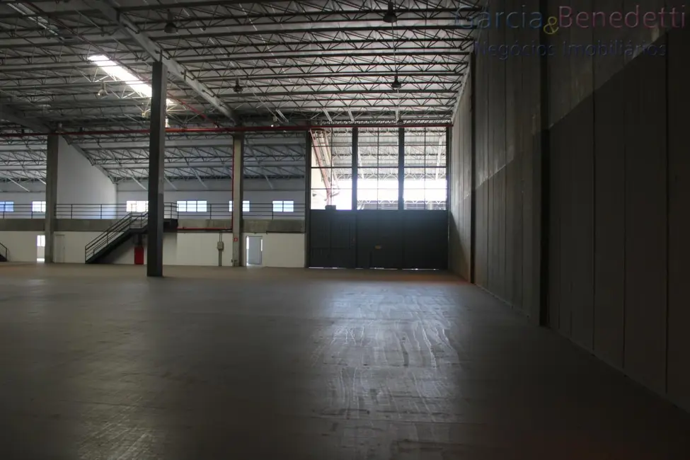 Armazém / Galpão para alugar, 1350m2 em Jundiai - SP - imagem 8 Foto 8 de Armazém / Galpão para alugar, 1350m2 em Jundiai - SP