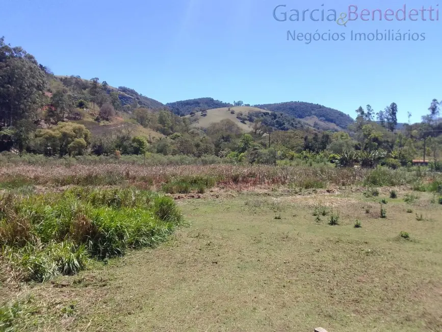 Foto 1 de Chácara com 4 quartos à venda, 240m2 em Extrema - MG