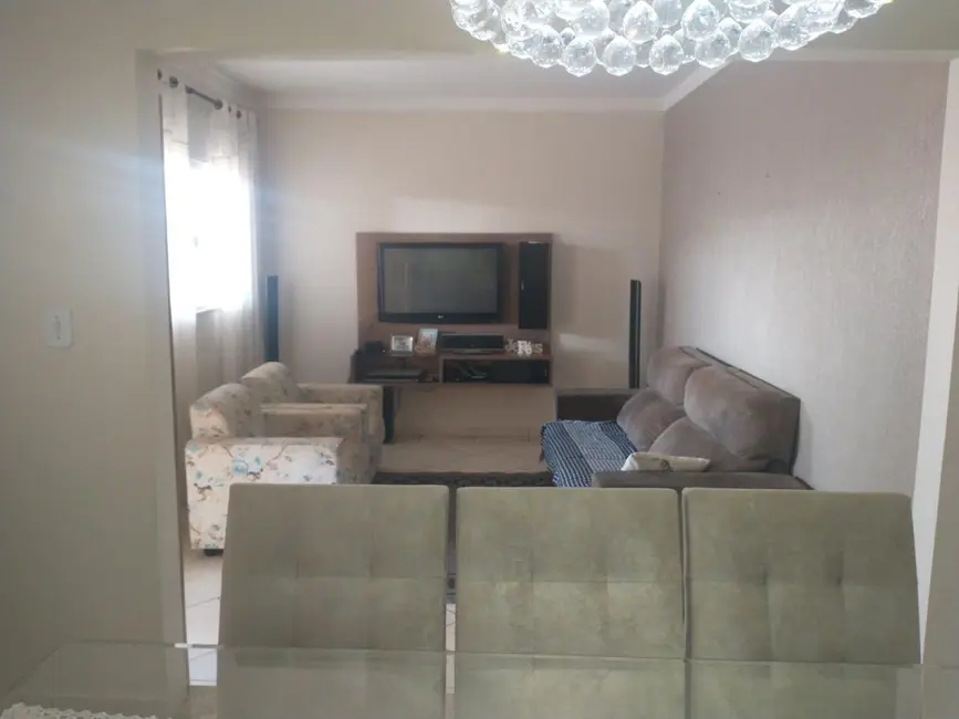 Foto 5 de Casa com 3 quartos à venda, 129m2 em Vera Cruz - SP