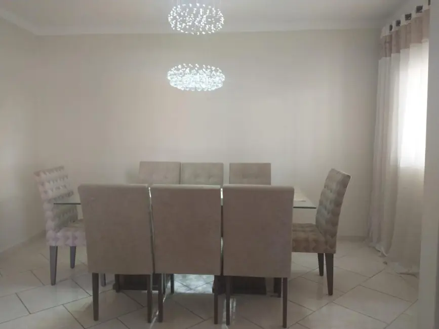 Foto 3 de Casa com 3 quartos à venda, 129m2 em Vera Cruz - SP