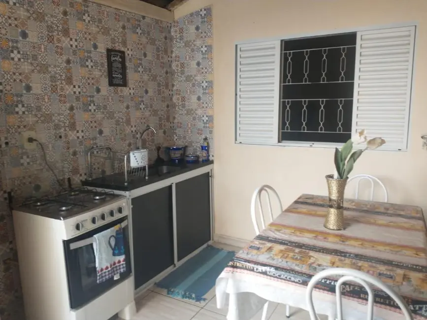 Foto 8 de Casa com 3 quartos à venda, 129m2 em Vera Cruz - SP