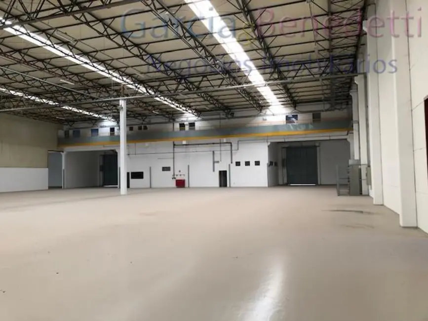 Foto 3 de Armazém / Galpão para alugar, 2032m2 em Atibaia - SP