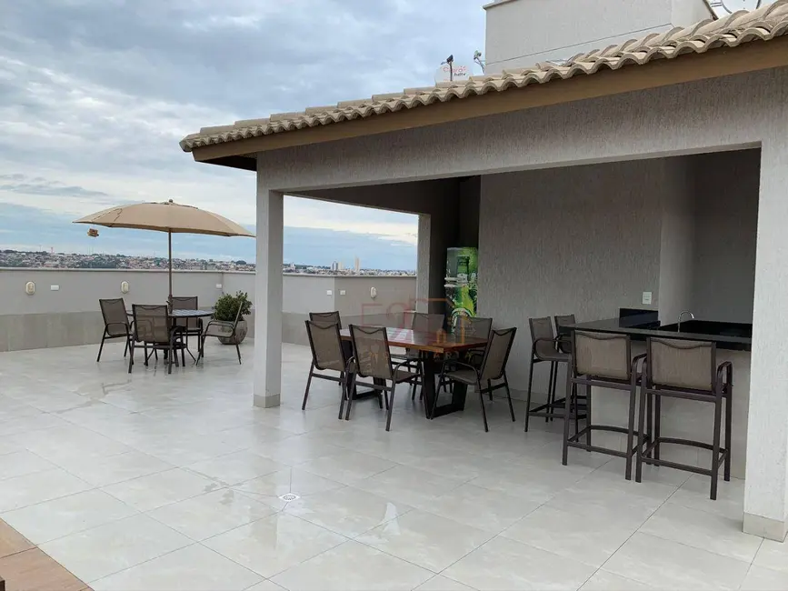 Foto 9 de Apartamento com 3 quartos à venda, 115m2 em Residencial Interlagos, Rio Verde - GO