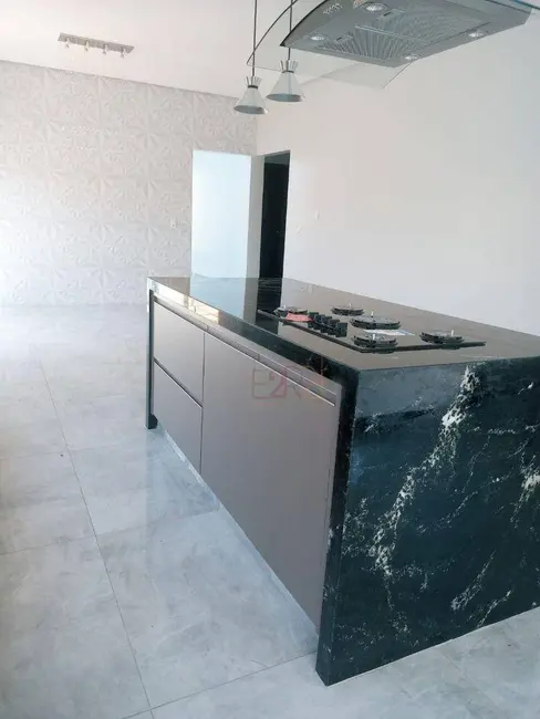 Casa com 3 quartos à venda, 352m2 em Residencial Interlagos, Rio Verde - GO - imagem 8 Foto 8 de Casa com 3 quartos à venda, 352m2 em Residencial Interlagos, Rio Verde - GO