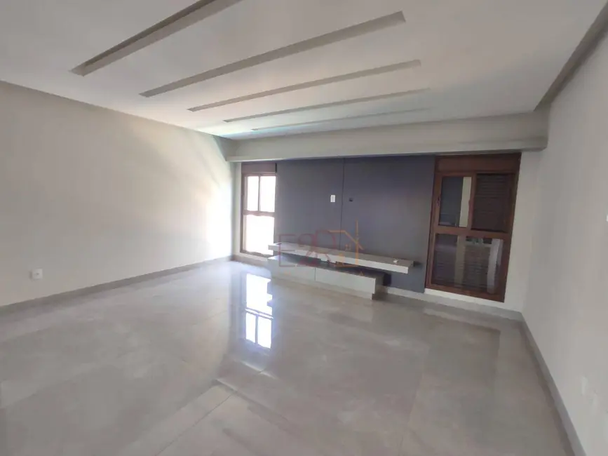 Foto 9 de Sobrado com 4 quartos à venda, 541m2 em Solar Campestre, Rio Verde - GO