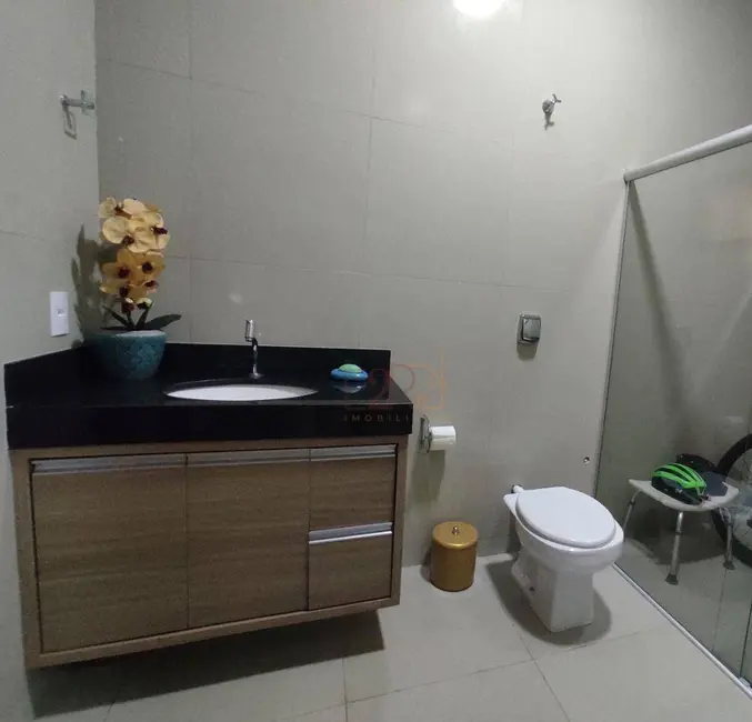 Casa com 5 quartos à venda, 360m2 em Residencial Interlagos, Rio Verde - GO - imagem 7 Foto 7 de Casa com 5 quartos à venda, 360m2 em Residencial Interlagos, Rio Verde - GO