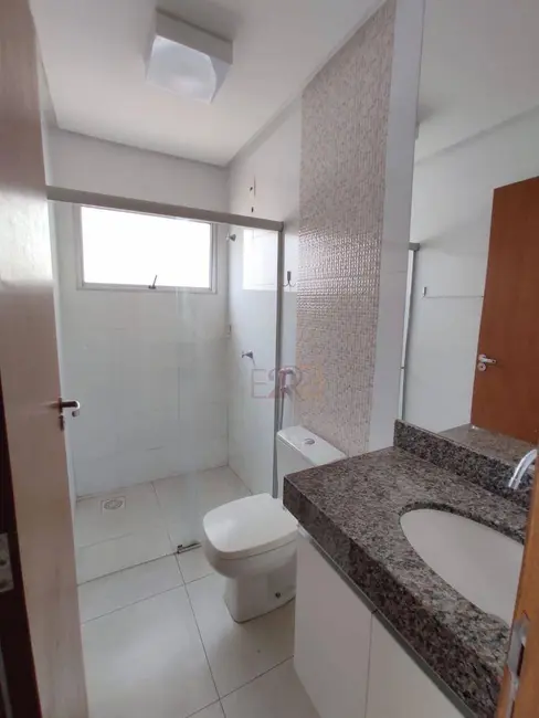 Foto 9 de Apartamento com 3 quartos à venda, 72m2 em Jardim Presidente, Rio Verde - GO