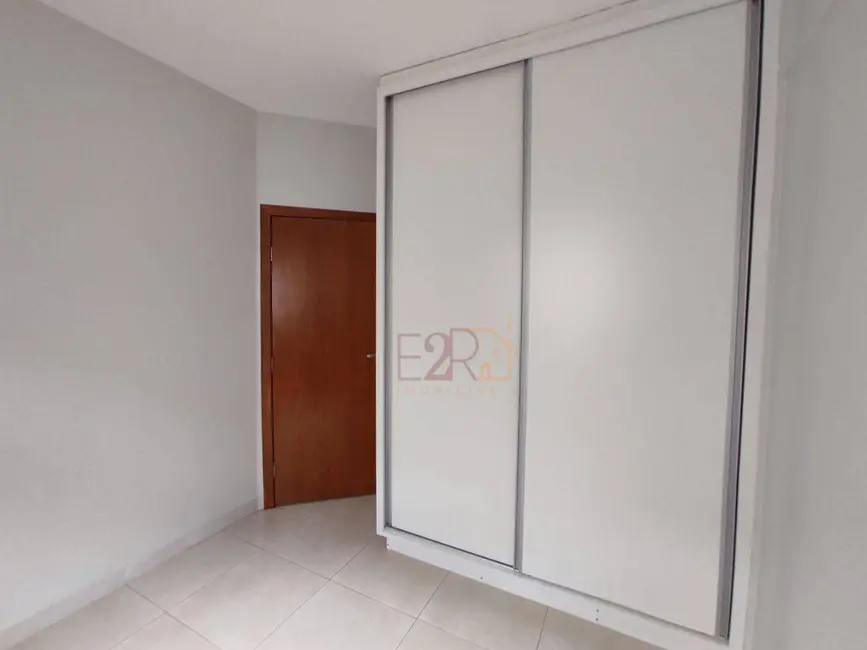 Foto 6 de Apartamento com 3 quartos à venda, 72m2 em Jardim Presidente, Rio Verde - GO