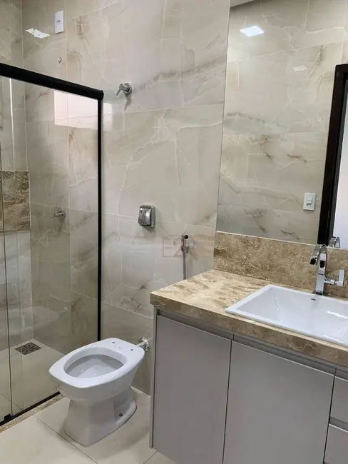 Casa com 3 quartos à venda, 225m2 em Setor Morada do Sol, Rio Verde - GO - imagem 9 Foto 9 de Casa com 3 quartos à venda, 225m2 em Setor Morada do Sol, Rio Verde - GO