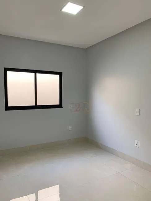 Casa com 3 quartos à venda, 225m2 em Setor Morada do Sol, Rio Verde - GO - imagem 8 Foto 8 de Casa com 3 quartos à venda, 225m2 em Setor Morada do Sol, Rio Verde - GO