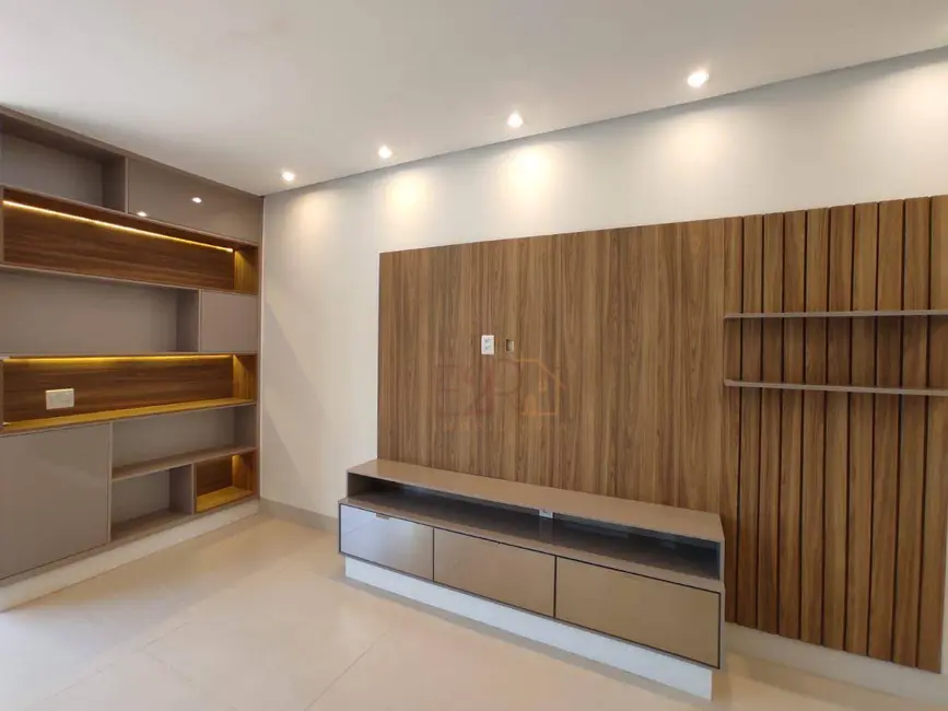 Casa de Condomínio com 3 quartos à venda, 484m2 em Residencial Green Park, Rio Verde - GO - imagem 5 Foto 5 de Casa de Condomínio com 3 quartos à venda, 484m2 em Residencial Green Park, Rio Verde - GO