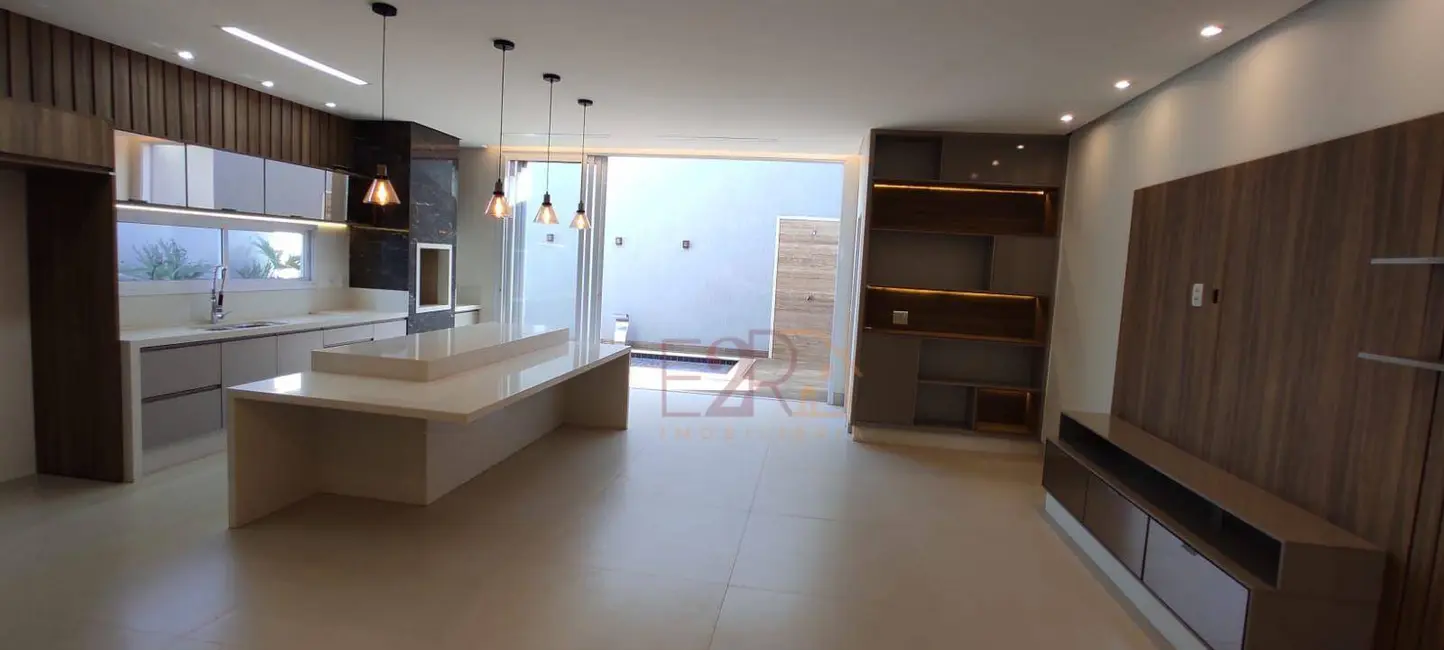 Casa de Condomínio com 3 quartos à venda, 484m2 em Residencial Green Park, Rio Verde - GO - imagem 4 Foto 4 de Casa de Condomínio com 3 quartos à venda, 484m2 em Residencial Green Park, Rio Verde - GO