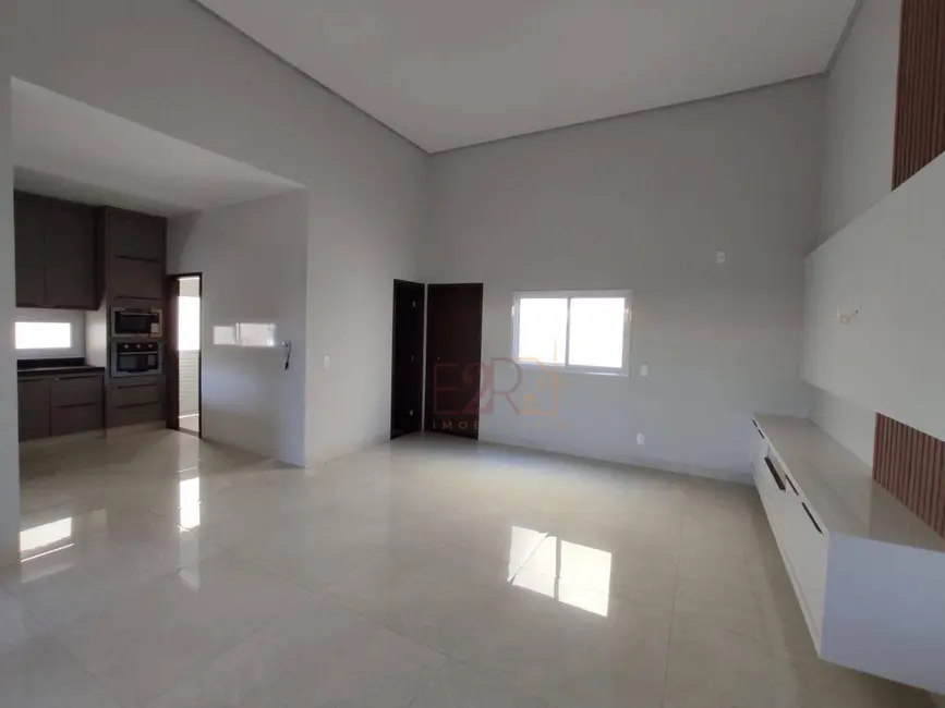 Foto 5 de Casa com 3 quartos à venda, 250m2 em Parque Solar do Agreste B, Rio Verde - GO
