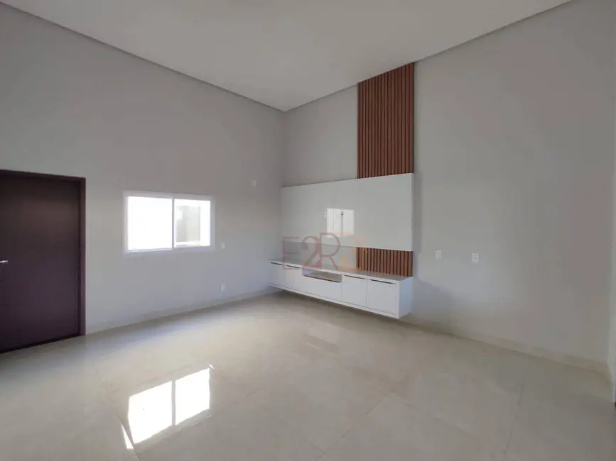 Foto 6 de Casa com 3 quartos à venda, 250m2 em Parque Solar do Agreste B, Rio Verde - GO