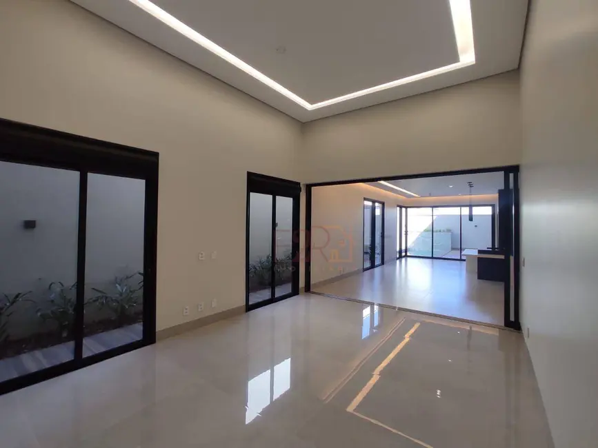 Casa de Condomínio com 3 quartos à venda, 405m2 em Rio Verde - GO - imagem 4 Foto 4 de Casa de Condomínio com 3 quartos à venda, 405m2 em Rio Verde - GO