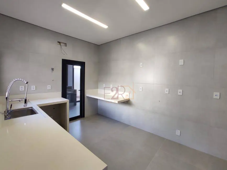 Casa de Condomínio com 3 quartos à venda, 405m2 em Rio Verde - GO - imagem 8 Foto 8 de Casa de Condomínio com 3 quartos à venda, 405m2 em Rio Verde - GO