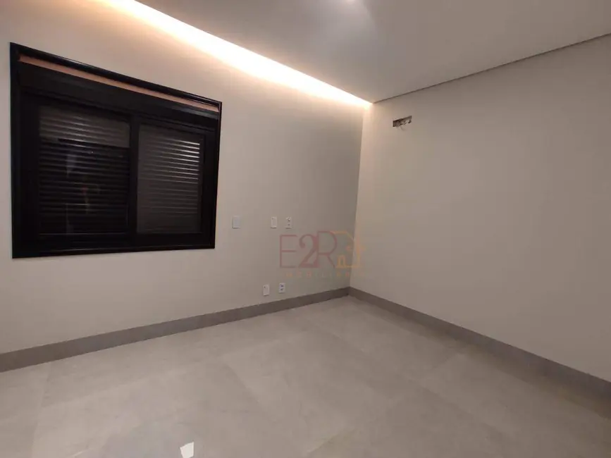 Casa de Condomínio com 3 quartos à venda, 405m2 em Rio Verde - GO - imagem 9 Foto 9 de Casa de Condomínio com 3 quartos à venda, 405m2 em Rio Verde - GO