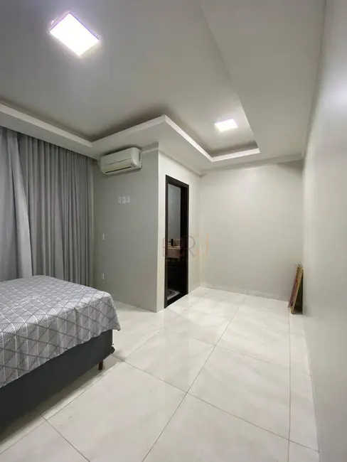 Casa com 3 quartos à venda, 360m2 em Residencial Campos Elíseos, Rio Verde - GO - imagem 5 Foto 5 de Casa com 3 quartos à venda, 360m2 em Residencial Campos Elíseos, Rio Verde - GO