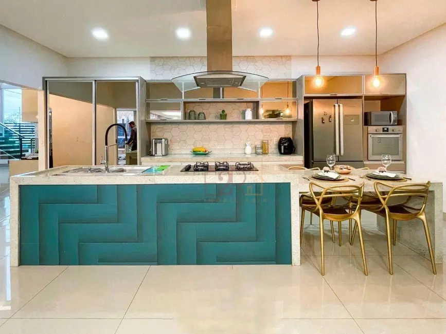 Foto 5 de Sobrado com 5 quartos à venda, 550m2 em Residencial Campos Elíseos, Rio Verde - GO