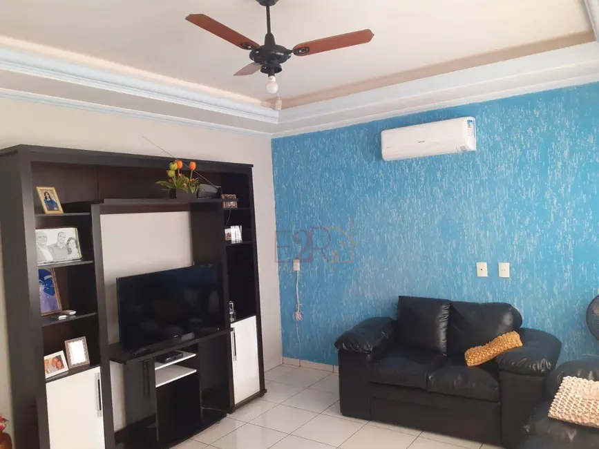 Casa com 3 quartos à venda, 450m2 em Setor Morada do Sol, Rio Verde - GO - imagem 2 Foto 2 de Casa com 3 quartos à venda, 450m2 em Setor Morada do Sol, Rio Verde - GO
