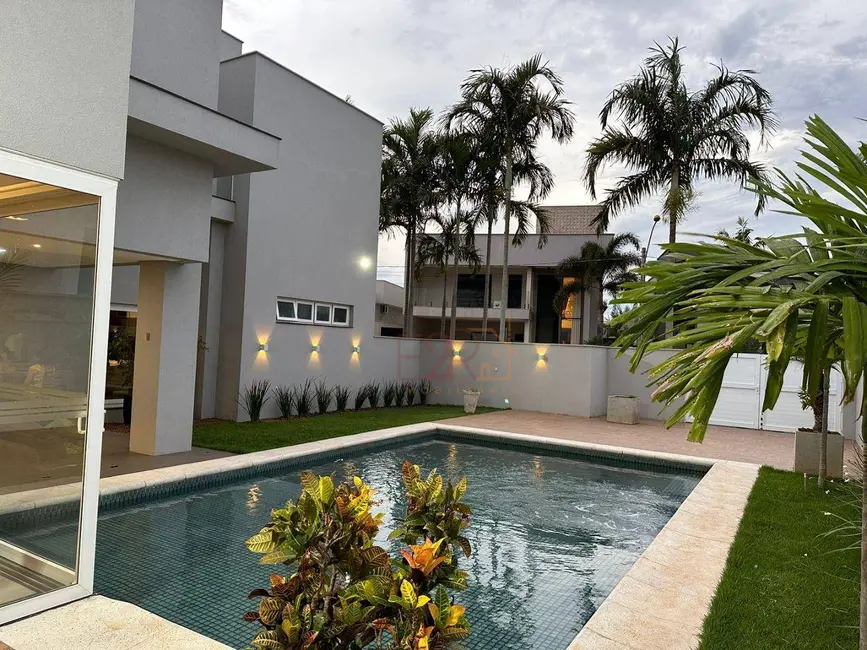 Casa de Condomínio com 4 quartos à venda, 714m2 em Residencial Green Park, Rio Verde - GO - imagem 3 Foto 3 de Casa de Condomínio com 4 quartos à venda, 714m2 em Residencial Green Park, Rio Verde - GO