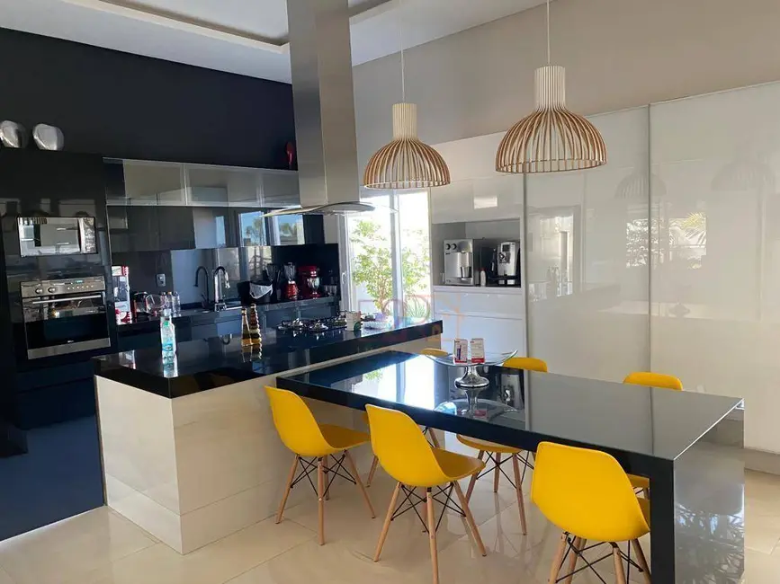 Casa de Condomínio com 4 quartos à venda, 714m2 em Residencial Green Park, Rio Verde - GO - imagem 6 Foto 6 de Casa de Condomínio com 4 quartos à venda, 714m2 em Residencial Green Park, Rio Verde - GO