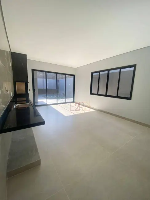 Casa de Condomínio com 3 quartos à venda, 360m2 em Residencial Gameleira II, Rio Verde - GO - imagem 4 Foto 4 de Casa de Condomínio com 3 quartos à venda, 360m2 em Residencial Gameleira II, Rio Verde - GO
