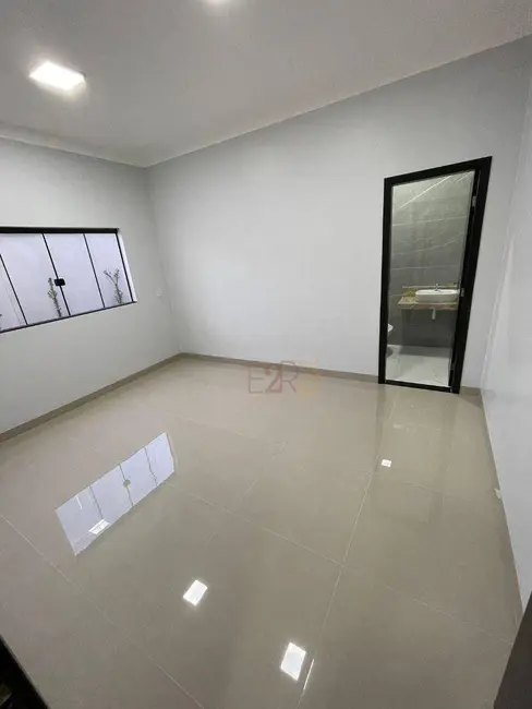 Casa com 3 quartos à venda, 202m2 em Residencial Solar dos Ataídes 1ª Etapa, Rio Verde - GO - imagem 8 Foto 8 de Casa com 3 quartos à venda, 202m2 em Residencial Solar dos Ataídes 1ª Etapa, Rio Verde - GO