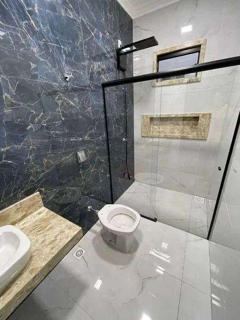 Casa com 3 quartos à venda, 202m2 em Residencial Solar dos Ataídes 1ª Etapa, Rio Verde - GO - imagem 5 Foto 5 de Casa com 3 quartos à venda, 202m2 em Residencial Solar dos Ataídes 1ª Etapa, Rio Verde - GO