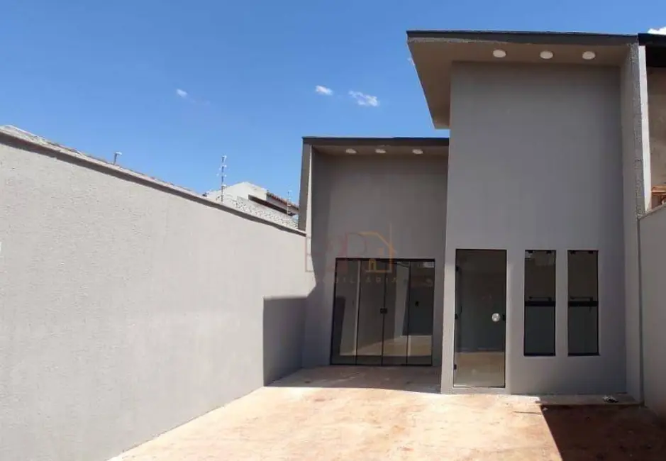 Foto 1 de Casa com 3 quartos à venda, 150m2 em Residencial Recanto do Bosque, Rio Verde - GO