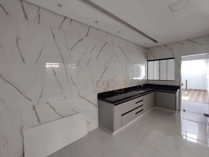 Casa com 3 quartos à venda, 150m2 em Residencial Solar dos Ataídes 2ª Etapa, Rio Verde - GO - imagem 6 Foto 6 de Casa com 3 quartos à venda, 150m2 em Residencial Solar dos Ataídes 2ª Etapa, Rio Verde - GO